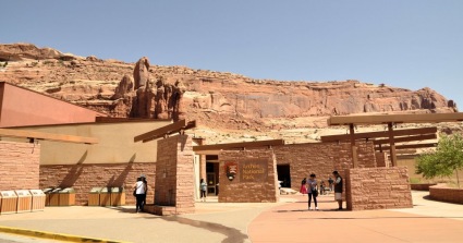Sightseeing Tours, Travel Packages and Day Trips from Tours4Fun.com